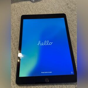Apple iPad 8th generation- 32 gb